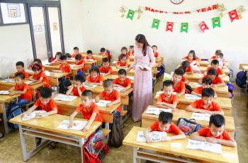 Bảng lương giáo viên 2025 khi không tăng lương cơ sở