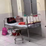 Đoạn clip 9 giây của em bé sơ sinh nằm một mình trong viện, hành động của con khiến ai nấy bần thần