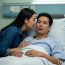 12 năm biết chồng ngoại tình, vợ vẫn im lặng, khi chồng hấp hối, vợ nói một câu khiến anh ta tái mặt
