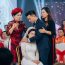 Cô dâu đang phát biểu bỗng ngất xỉu ngay giữa lễ cưới khi nhìn thấy vết bớt son trên tay mẹ chú rể, thật không ngờ đây chính là người phụ nữ năm xưa đã…