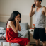 Nửa đêm, con rể gọi điện bảo bố vợ mang con gái về dạy lại, 15 phút sau ông có mặt và mang theo một thứ khiến con rể chết lặng…