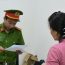 Bắt giam bảo mẫu ném bé trai 14 tháng tuổi xuống nền, chấn thương sọ não