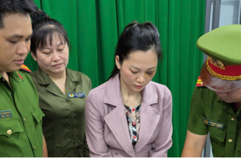 Lời khai của bà chủ phòng khám nha khoa Tuyết Chinh HH khách hàng