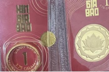 Bức ảnh chụp 2 chỉ vàng gây tranh cãi dữ dội