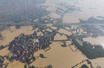Hà Nội lên phương án sơ tán hơn 38.000 người dân vùng bị lũ lụt đe dọa