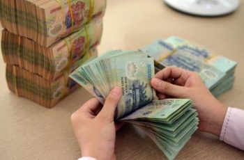 Nhóm cán bộ, công chức nghỉ việc có thể được nhận thêm 24 tháng lương