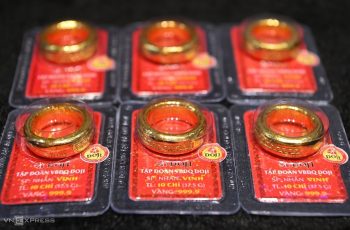 Giá vàng sáng hôm nay (16-10): Tăng sốc từng giờ
