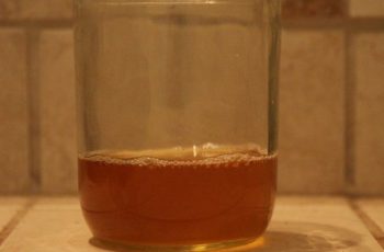 2 triệu chứng xuất hiện khi đi vệ sinh vào buổi sáng ngầm cho thấy tế bào ung thư đang hoạt động