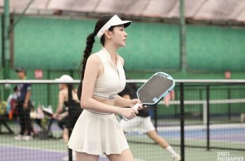 Danh tính cô gái vừa bước ra sân pickleball đã khiến tất cả trầm trồ: “Ôi thôi chết, sao lại có người hoàn hảo cỡ này” Danh tính cô gái vừa bước ra sân pickleball đã khiến tất cả trầm trồ: “Ôi thôi chết, sao lại có người hoàn hảo cỡ này”
