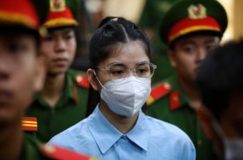 Xét xử hoa hậu Thùy Tiên, Quang Linh Vlogs: Nộp 9,7 tỷ đồng khắc phục, các bị cáo đối diện mức án nào? Xét xử hoa hậu Thùy Tiên, Quang Linh Vlogs: Nộp 9,7 tỷ đồng khắc phục, các bị cáo đối diện mức án nào?