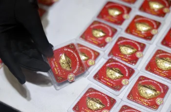 Giá vàng chiều nay 23/11/2025: Giá vàng SJC, giá vàng nhẫn, bảng giá vàng hôm nay chi tiết