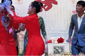 25 triệu lượt xem chú rể và cô dâu “đi đường quyền” trong ngày cưới