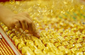 Giá vàng hôm nay 24/12/2025: Vàng miếng SJC, nhẫn trơn lập đỉnh theo thế giới Giá vàng hôm nay 24/12/2025: Vàng miếng SJC, nhẫn trơn lập đỉnh theo thế giới