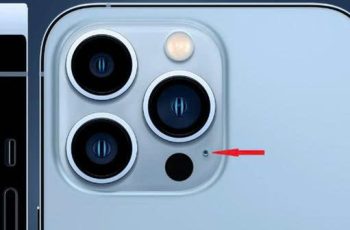 Hơn 90% người dùng điện thoại iPhone không biết công dụng của chiếc lỗ nhỏ cạnh camera Hơn 90% người dùng điện thoại iPhone không biết công dụng của chiếc lỗ nhỏ cạnh camera