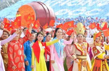 Bộ Chính trị thống nhất chọn 24/11 là ‘Ngày Văn hóa’, cả nước được nghỉ làm Bộ Chính trị thống nhất chọn 24/11 là ‘Ngày Văn hóa’, cả nước được nghỉ làm