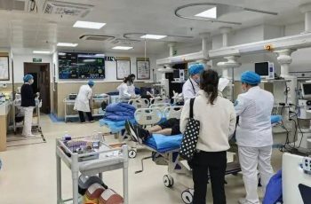 Người đàn ông đột tử ngay trong lúc ”gầngũi”: Cảnh báo đàn ông sau 50 tuổi nên tránh điều này khi QH Người đàn ông đột tử ngay trong lúc ”gầngũi”: Cảnh báo đàn ông sau 50 tuổi nên tránh điều này khi QH