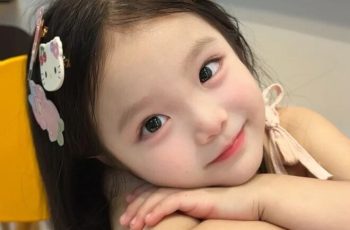 Mẹ định đặt tên con gái 7 chữ: Trương Nguyễn Tòng Tâm Ngọc Uyển Dao, dân mạng sửa lại tên 4 chữ vừa chuẩn vừa hay Mẹ định đặt tên con gái 7 chữ: Trương Nguyễn Tòng Tâm Ngọc Uyển Dao, dân mạng sửa lại tên 4 chữ vừa chuẩn vừa hay