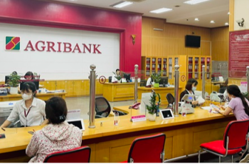 Chủ tài khoản Agribank đặc biệt lưu ý: Thông báo quan trọng liên quan tới giao dịch chuyển tiền, rút tiền từ ngân hàng này sắp tới đây Chủ tài khoản Agribank đặc biệt lưu ý: Thông báo quan trọng liên quan tới giao dịch chuyển tiền, rút tiền từ ngân hàng này sắp tới đây
